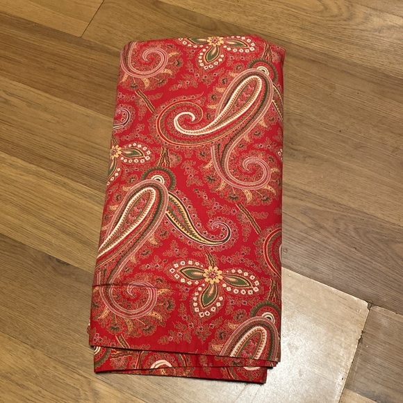 Set of 2 Pottery Barn Pillow Shams - Picture 3 of 4